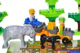 Constructor block QB300-006 "Block&Steps: Adventures in Safari" + walker and memory game 3 in 1, 89 children. qbee